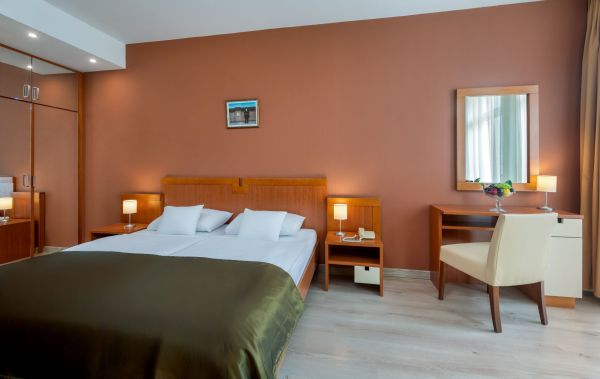 Hunguest Hotel Sun Resort, Kétágyas classic szoba