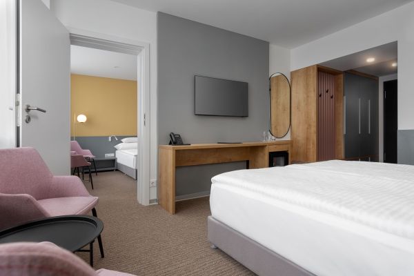 Hunguest Hotel Béke, Porodična, spojna soba (2 dvokrevetne sobe sa balkonom)